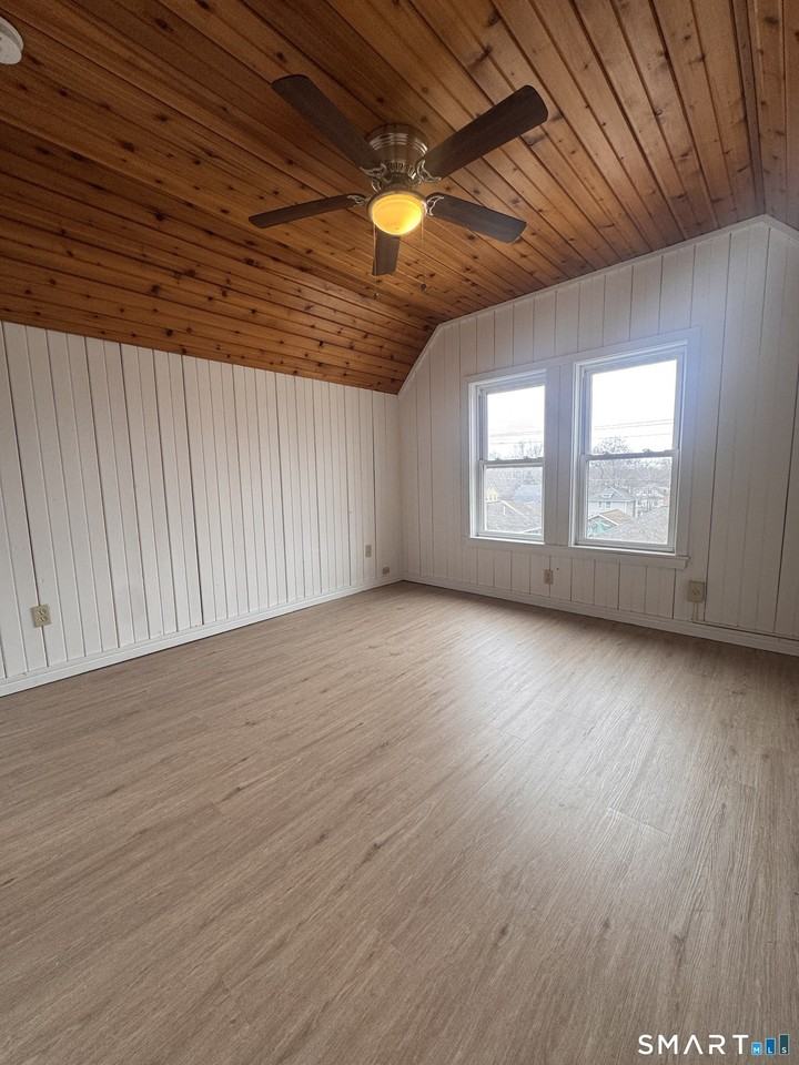 48 Lenox Ave 3rd Fl #3rdFL - Photo 5 of 8