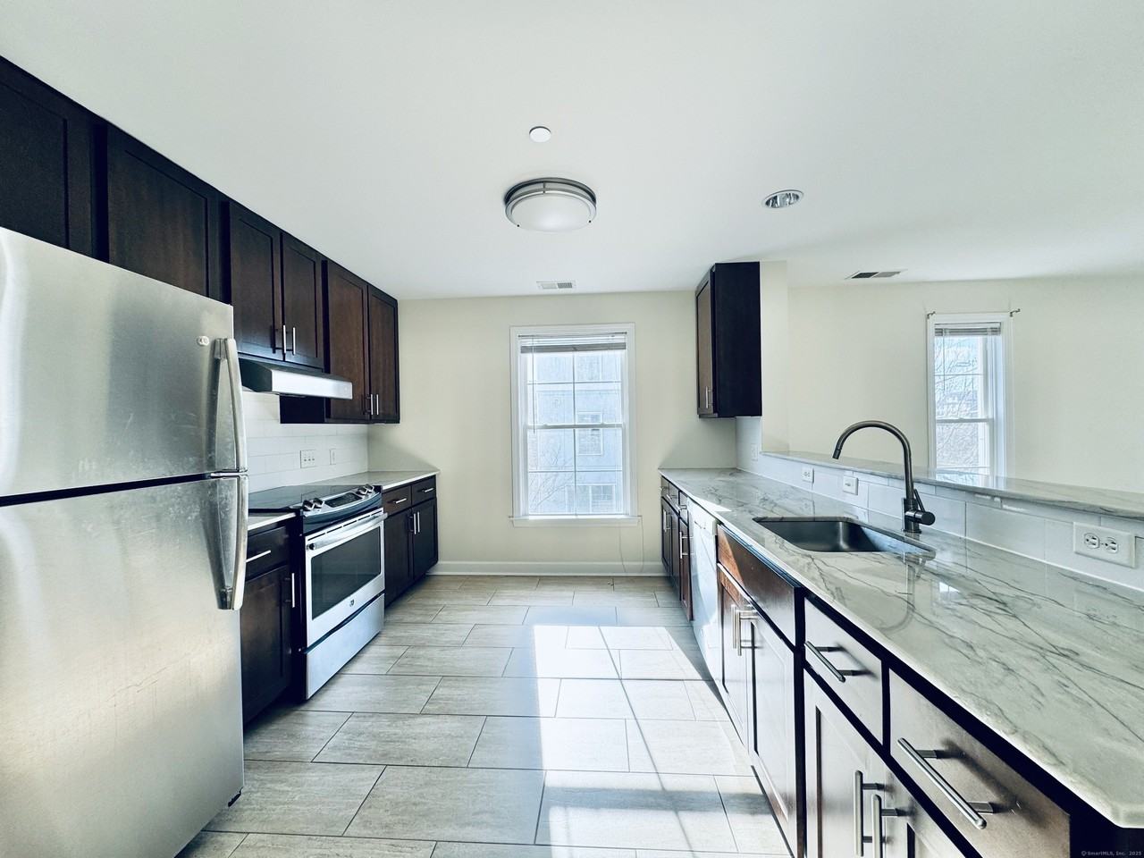 60 Merrell Ave Unit 60 #60 - Photo 4 of 19