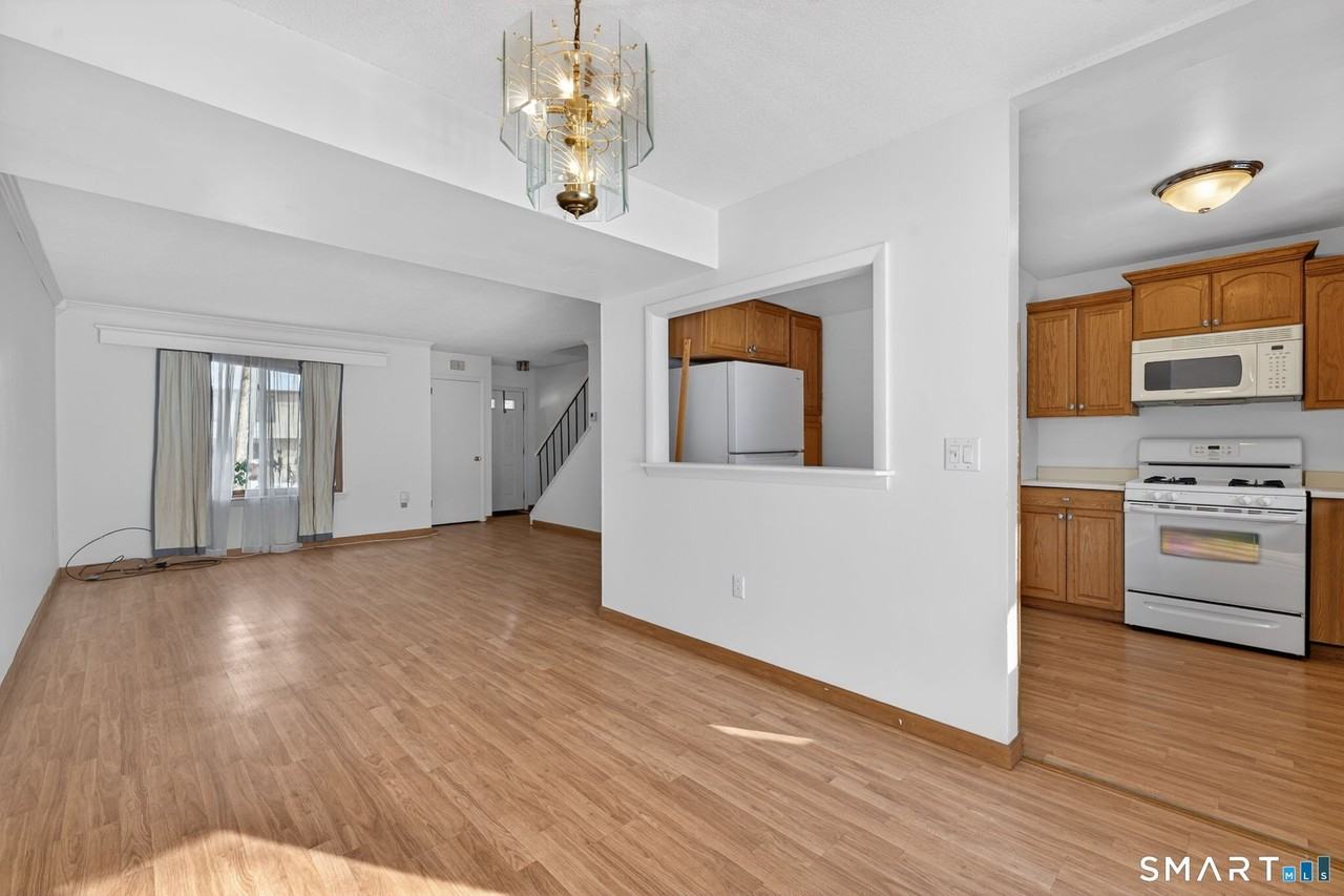 155 Cottonwood Rd Unit 155 #155 - Photo 6 of 27