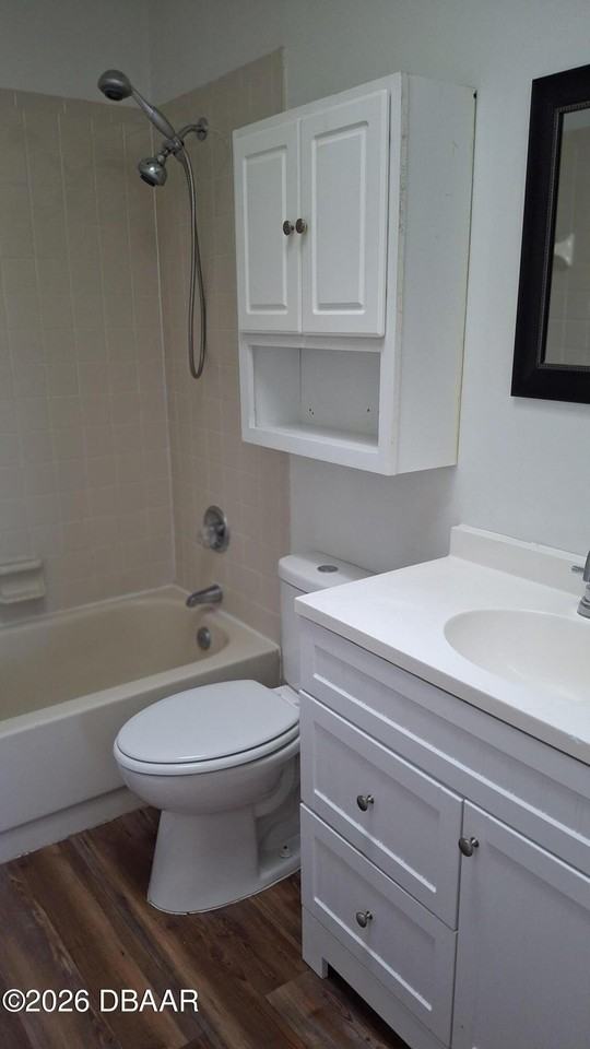 196 W Sandalwood Ct - Photo 7 of 43