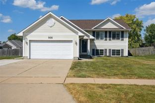 505 Se Pleasant View Dr - Photo 1 of 1