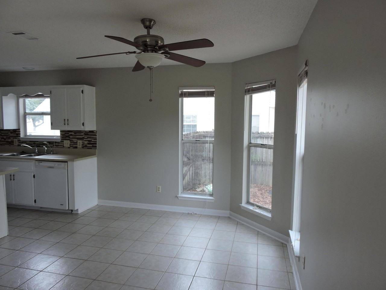 133 W Old Mill Way - Photo 5 of 21