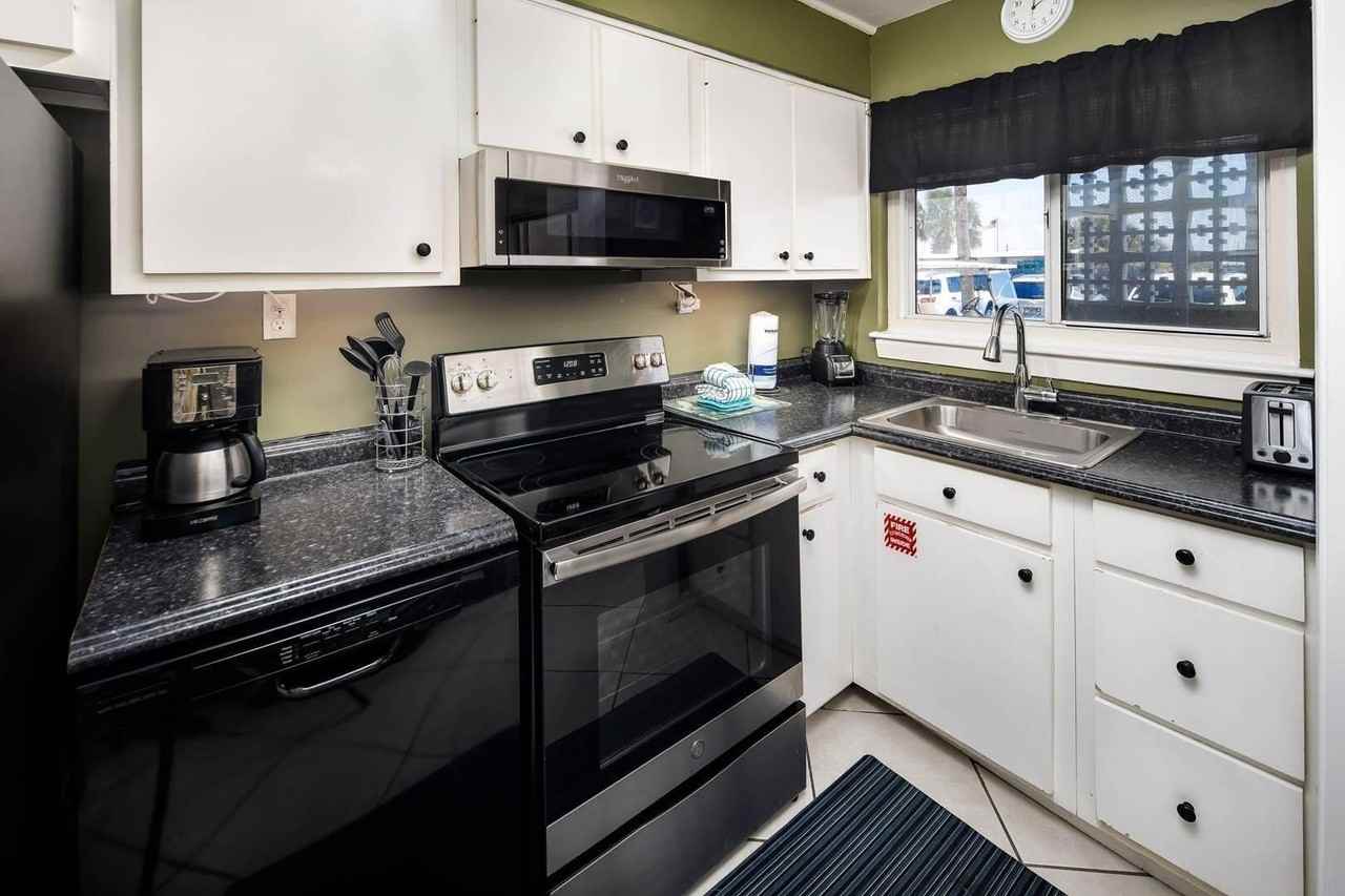 1530 Miracle Strip Pkwy Se Unit 102a #102A - Photo 4 of 16