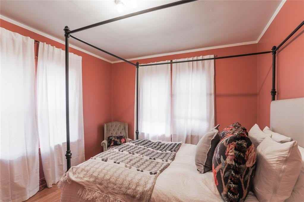 2700 Nw 17th St - Photo 5 of 13