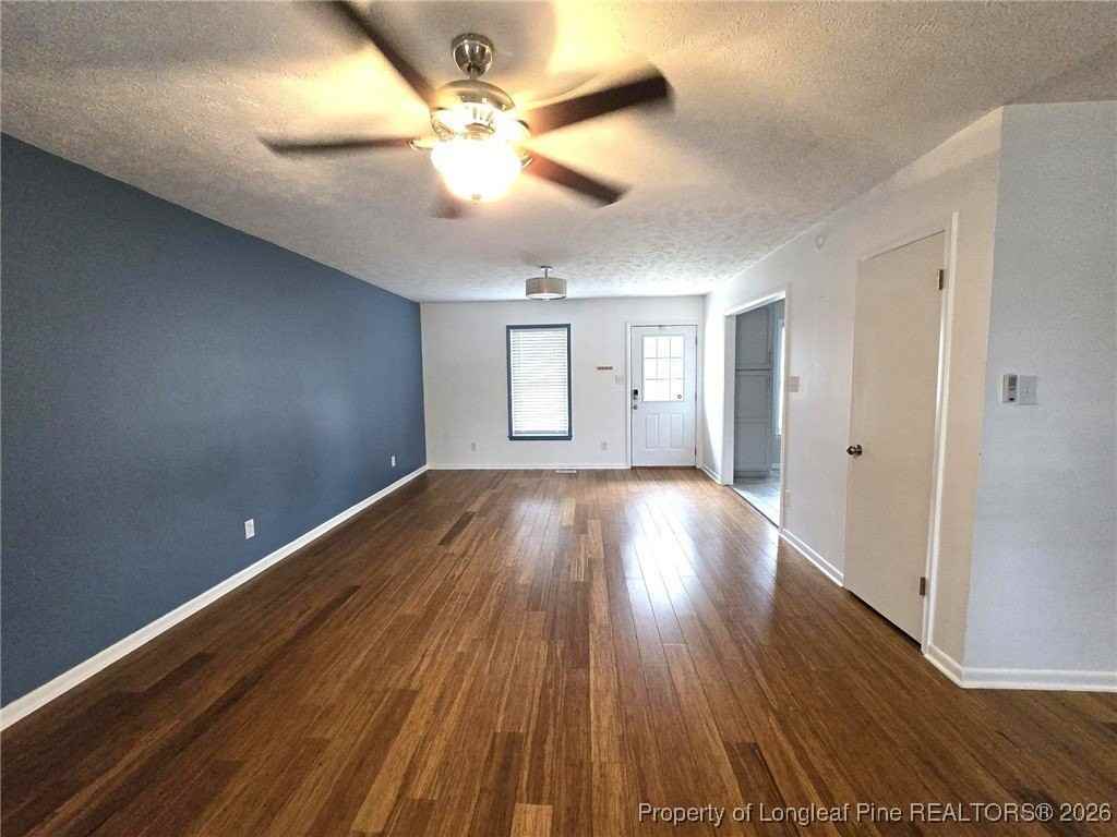 5600 Woodlake Ct - Photo 7 of 39