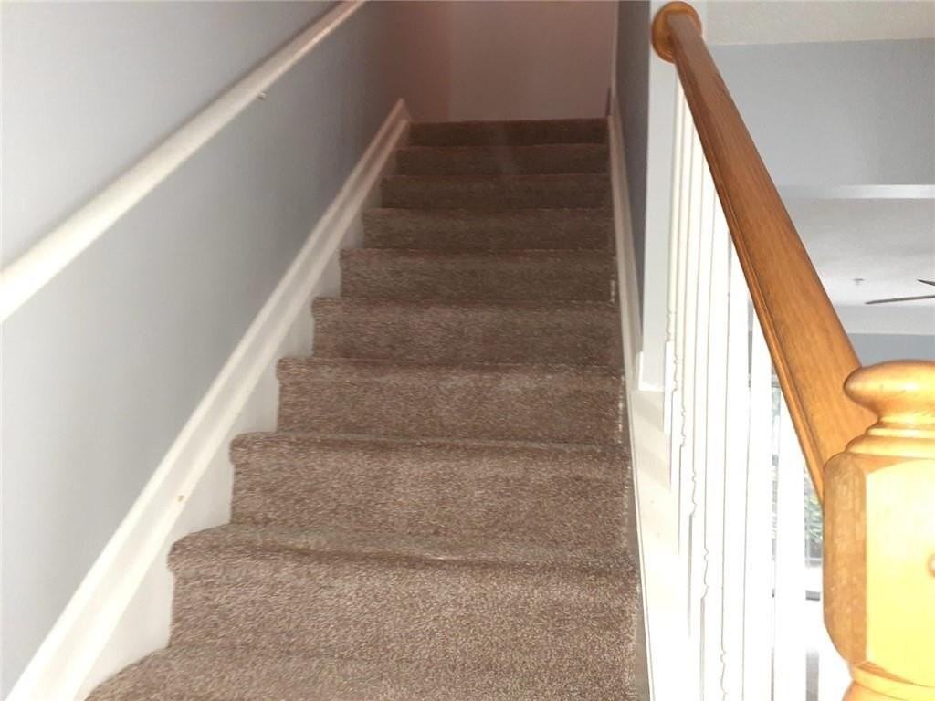 2085 Whitestone Pl - Photo 5 of 9