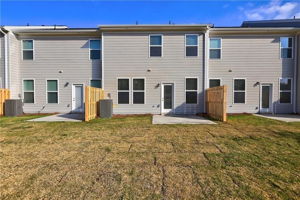 479 Payne Dr - Photo 5 of 36