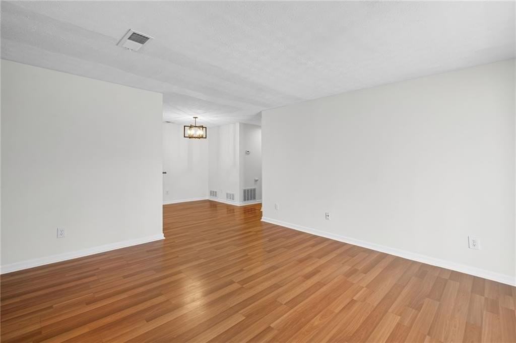 1809 Augusta Dr Se - Photo 7 of 25