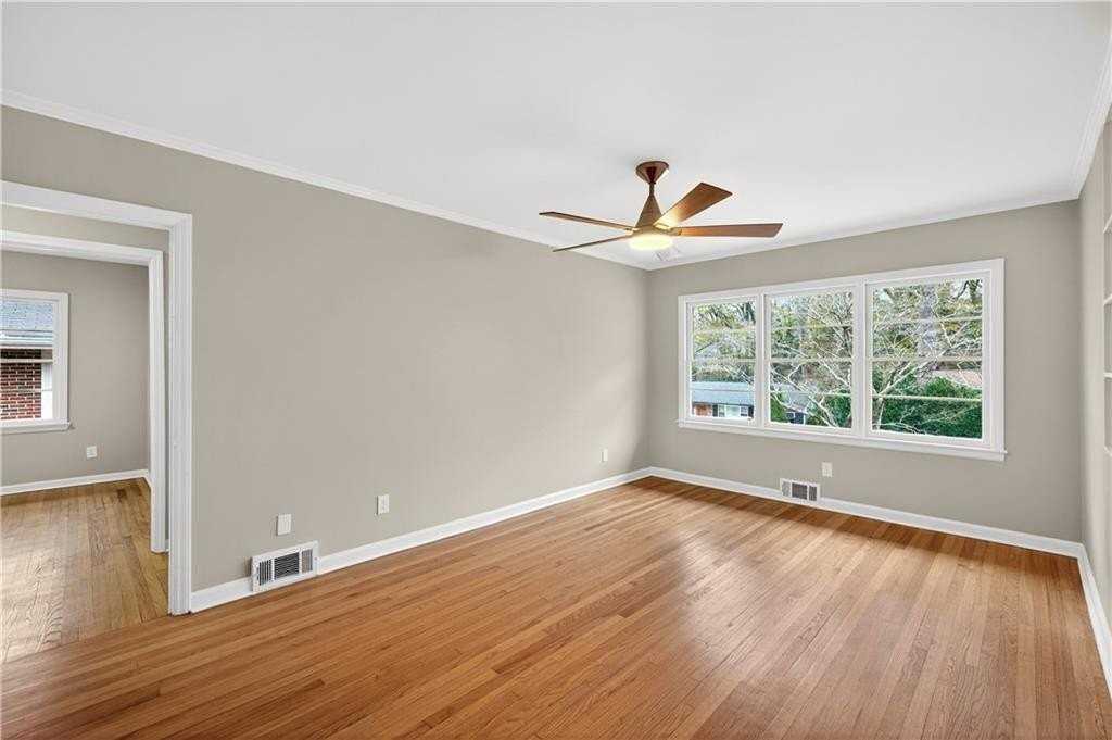 2907 Cloverhurst Dr - Photo 5 of 29