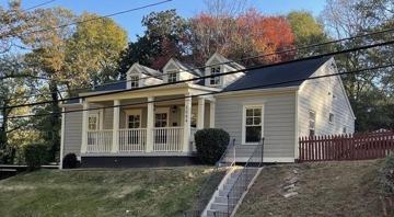 featured image of 3544 College St