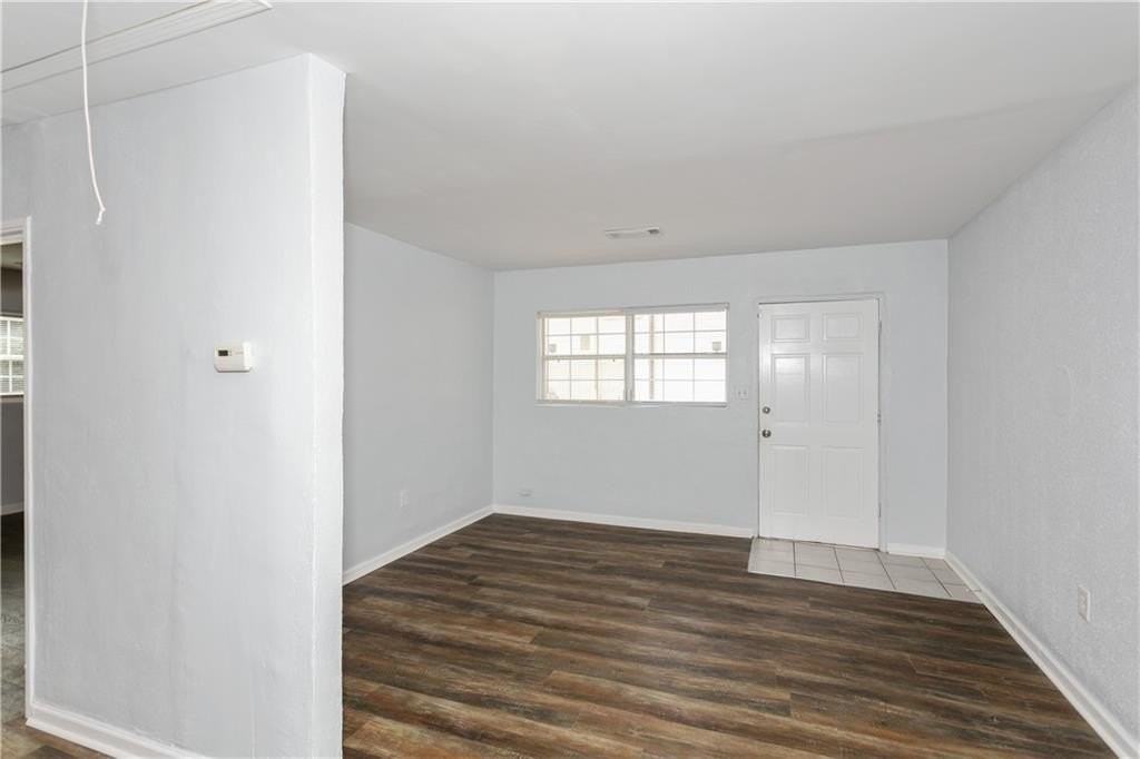 560 Winton Ter Ne Unit 1 #1 - Photo 6 of 21