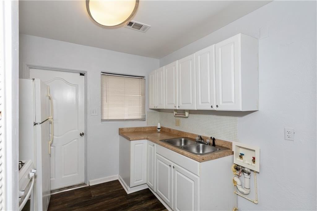 560 Winton Ter Ne Unit 1 #1 - Photo 7 of 21