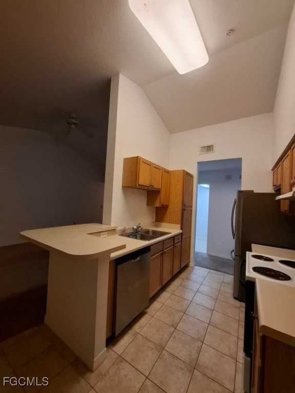 7915 Preserve Cir Apt 234 #234 - Photo 3 of 24