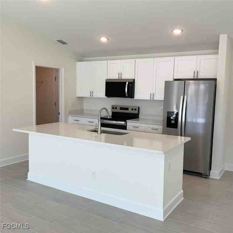 1106 Nw 16th Ter - Photo 5 of 16