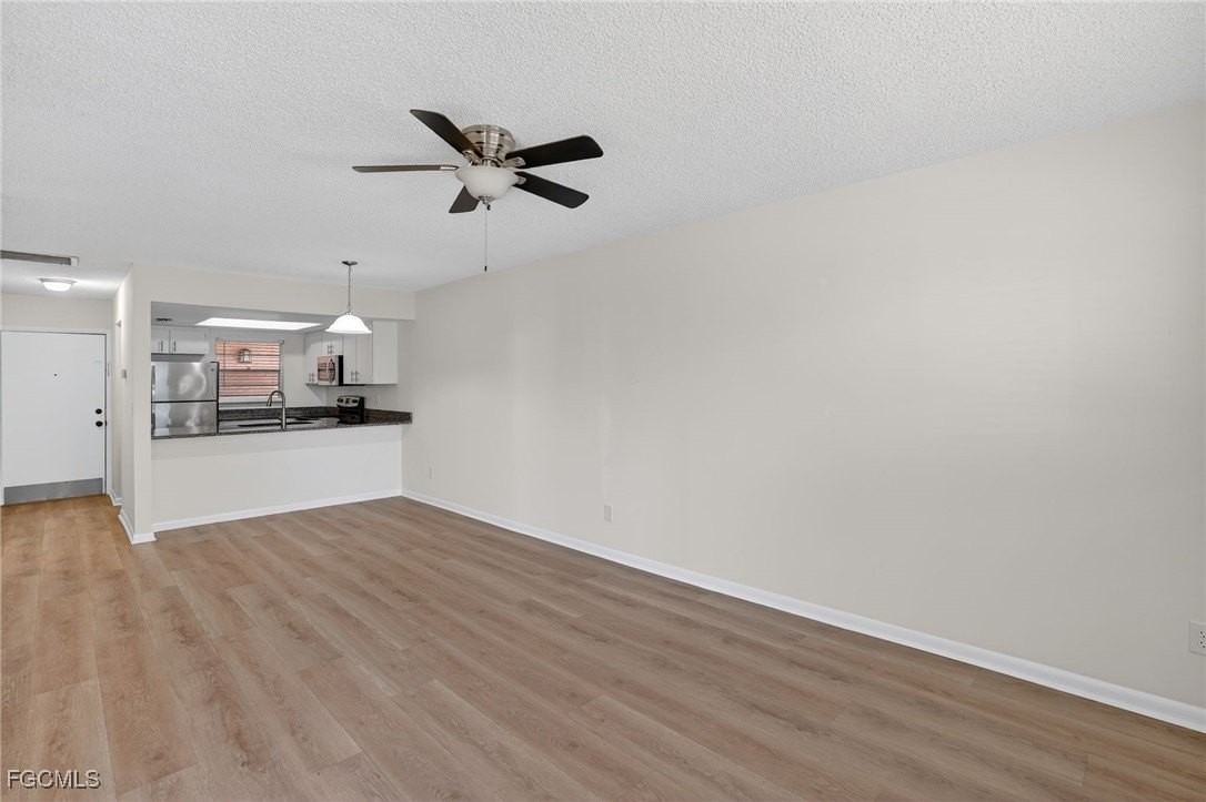 630/636 SE 13th Place unit: 5 #5 - Photo 5 of 12