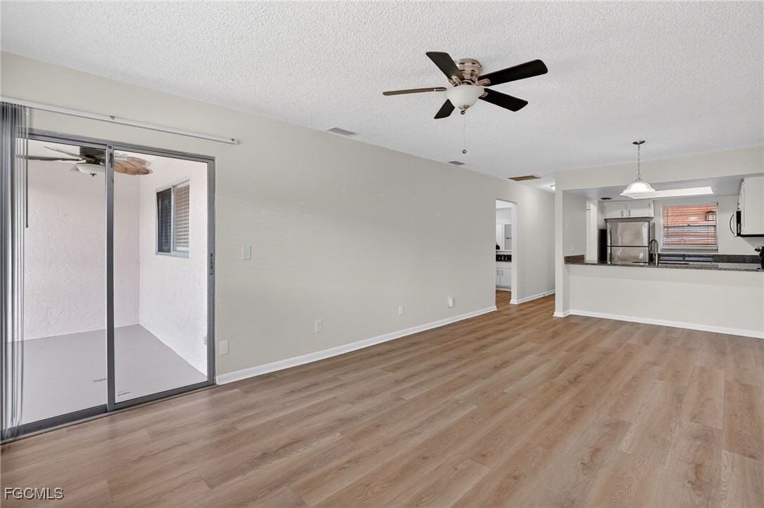 630/636 SE 13th Place unit: 5 #5 - Photo 6 of 12