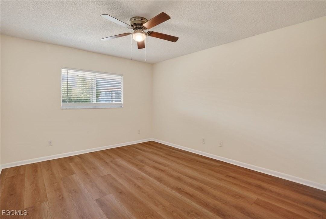 630/636 SE 13th Place unit: 5 #5 - Photo 7 of 12