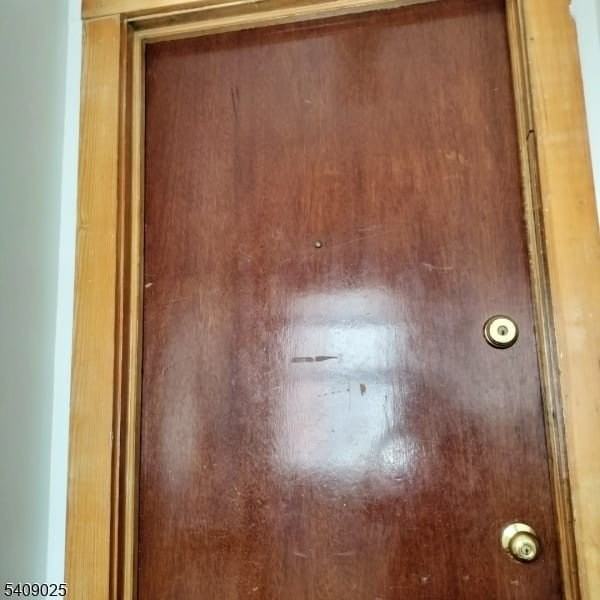 41 Watson Ave - Photo 4 of 13