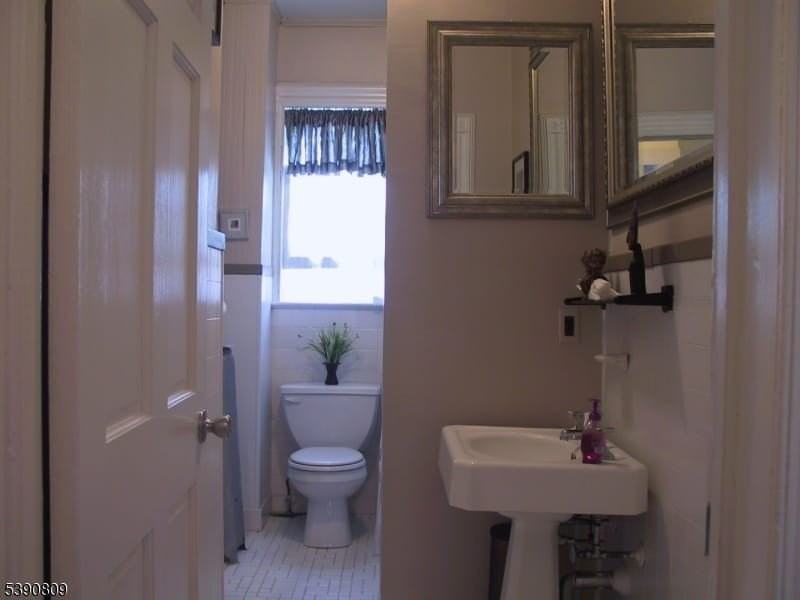 177 Ashland Ave #2 - Photo 6 of 26