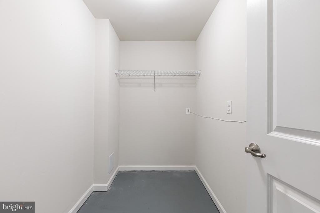 101 Dallett Ln - Photo 7 of 30