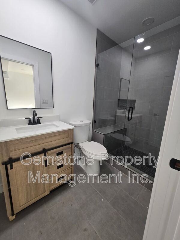 5387 Brockbank Pl - Photo 2 of 10