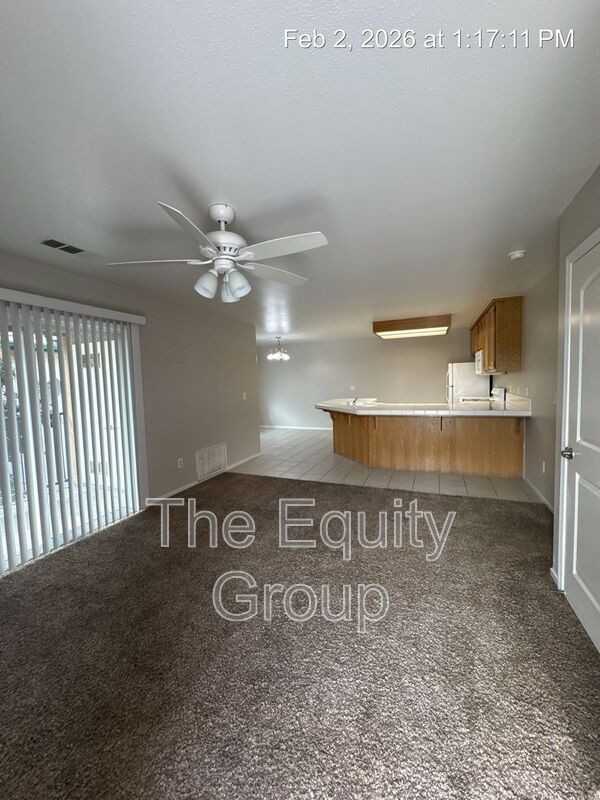 2547 W Lark Ave - Photo 3 of 24