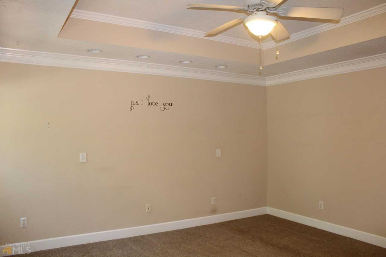 203 Carrington Way - Photo 6 of 50