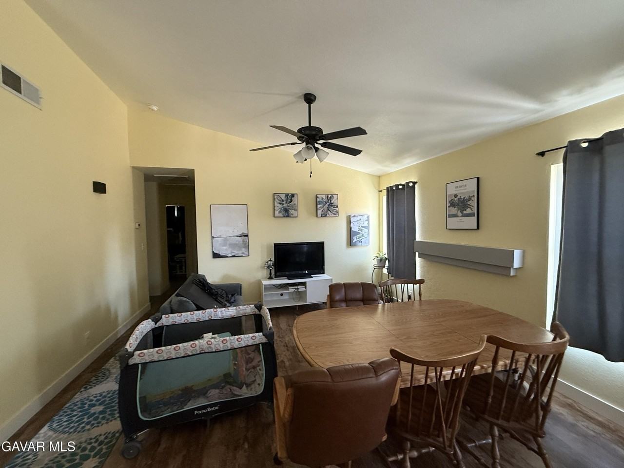 3726 Garnet Ave - Photo 7 of 13