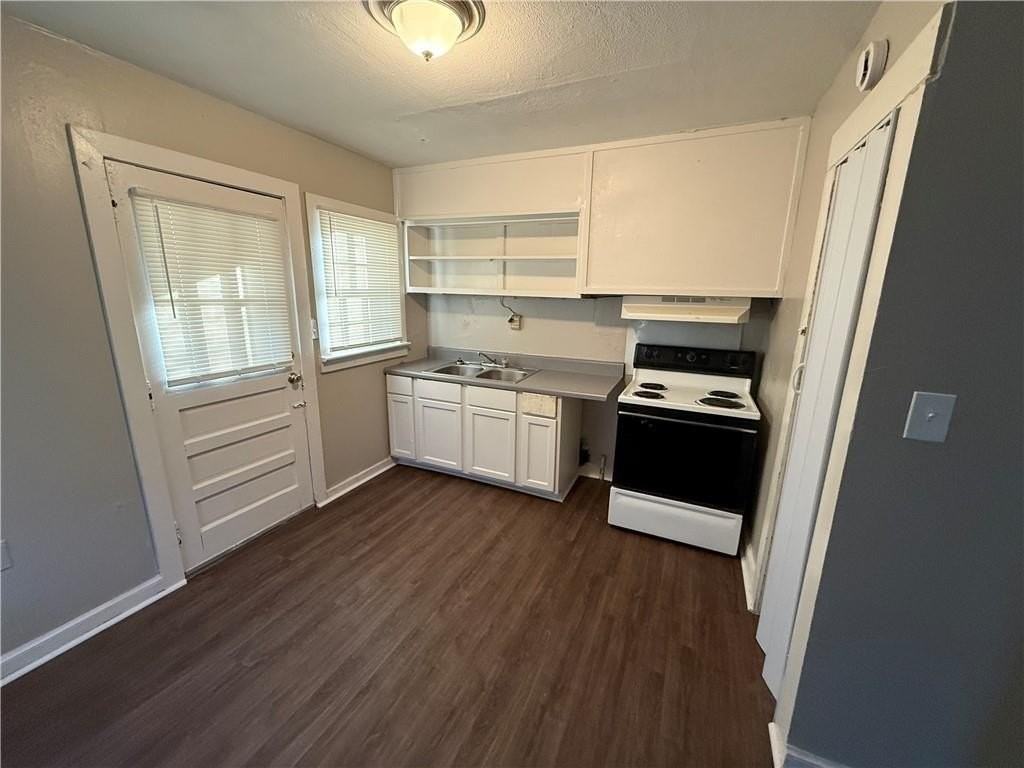 353 11th Ave - Photo 2 of 6