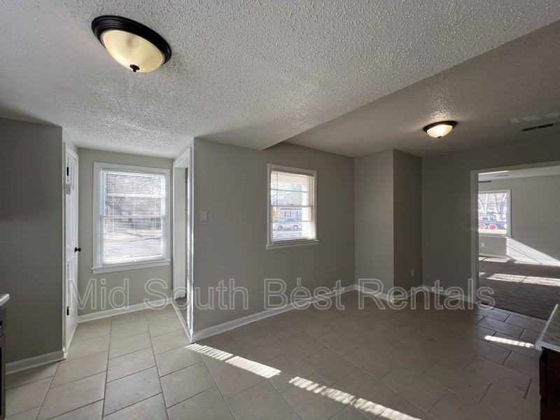 3650 Mcduff Ave - Photo 7 of 12