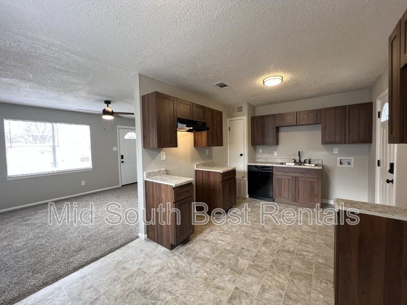 4500 Range Line Rd - Photo 4 of 11