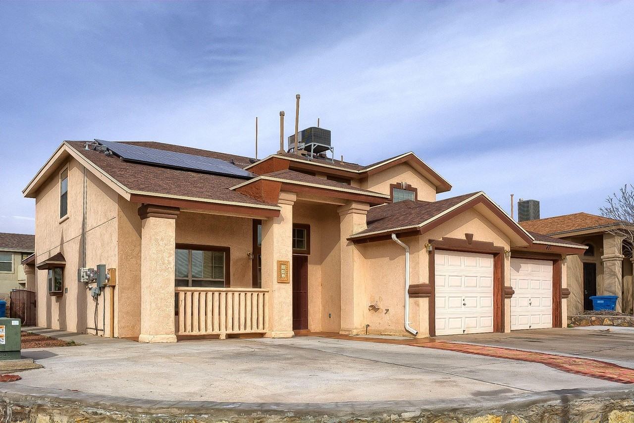 401 Santorini Ct - Photo 2 of 24