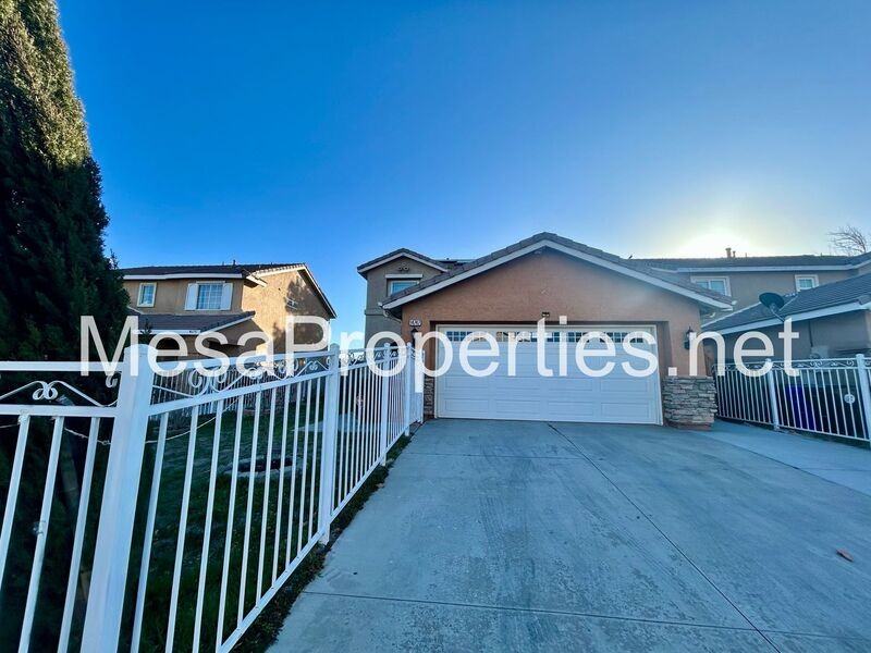 14747 Carter Rd - Photo 2 of 20