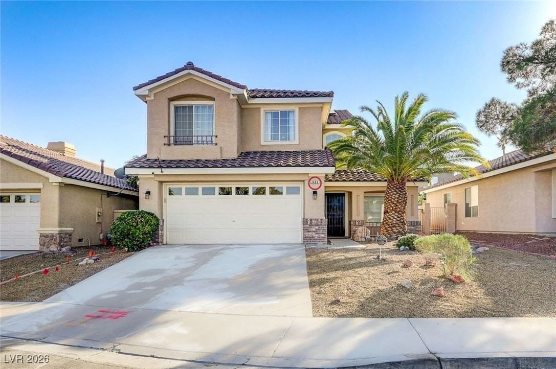 2403 Rue De Versailles - Photo 2 of 50