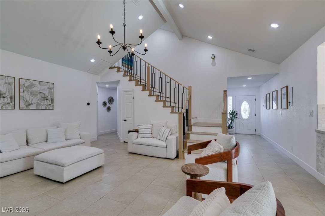 2135 Saratoga St - Photo 5 of 38