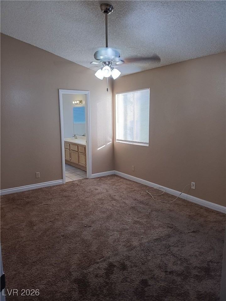 2732 Cathedral Ln - Photo 7 of 13