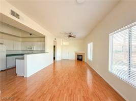 featured image of 2305 W Horizon Ridge Pkwy #4013