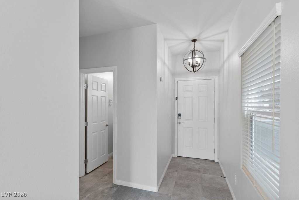 4453 Lantern Point Ave - Photo 5 of 34