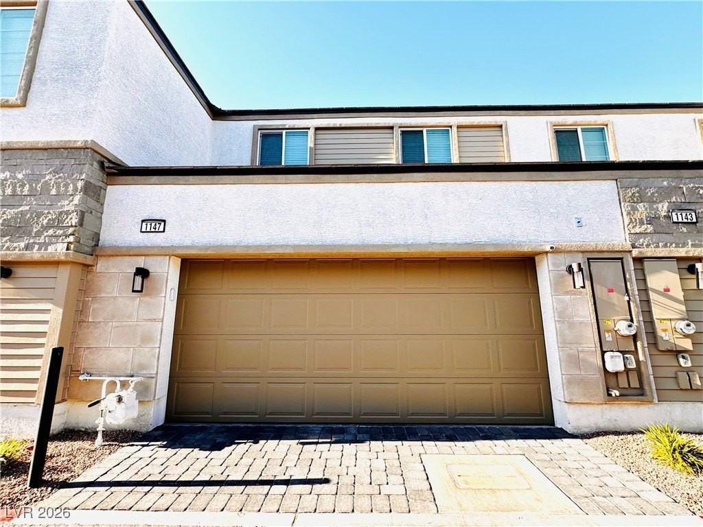 1147 Tektite Ave - Photo 3 of 22