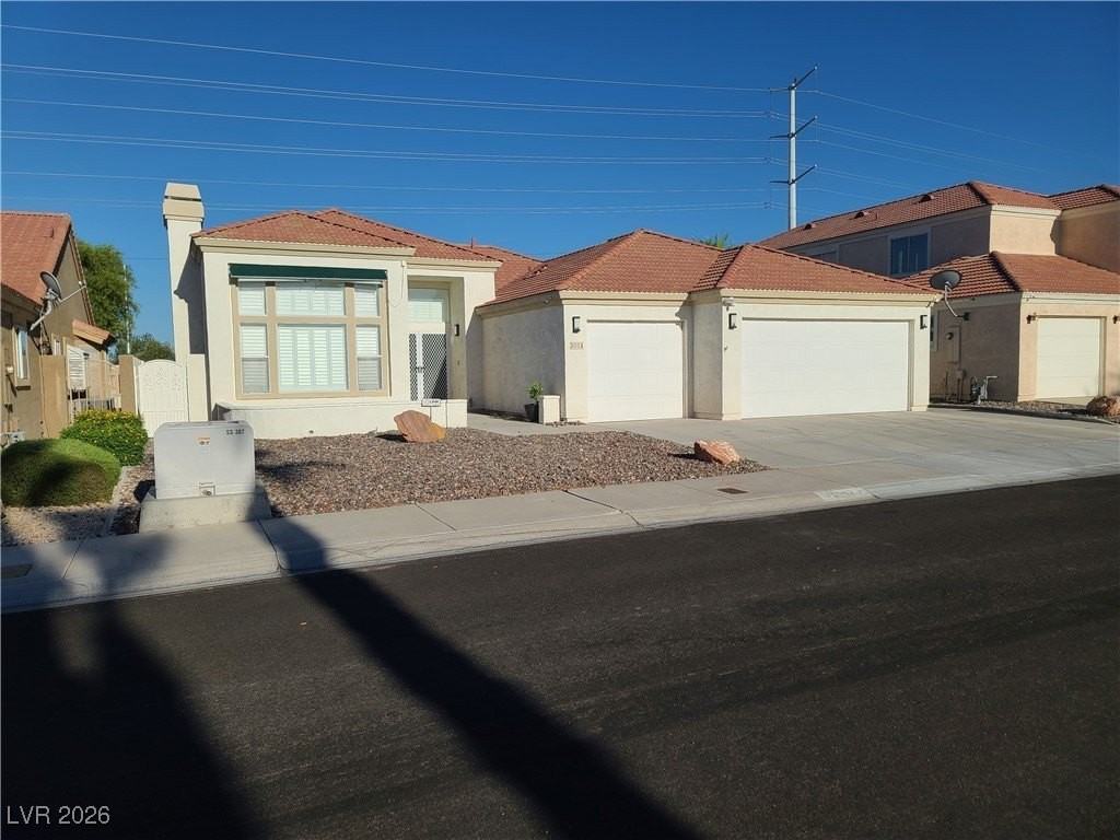 3004 Red Bay Way - Photo 2 of 38