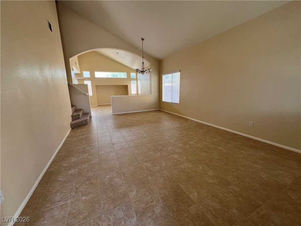 6313 Sterling Cap St - Photo 3 of 31