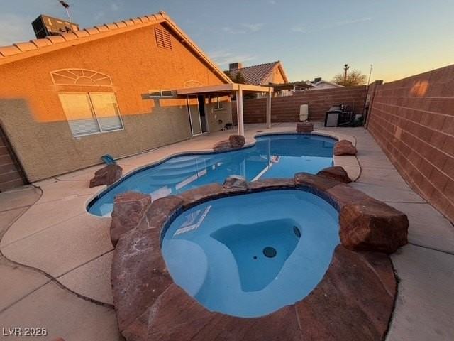 2961 Emerald Creek Dr - Photo 3 of 13