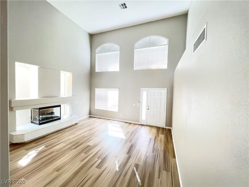 7882 Tahoe Ridge Ct - Photo 7 of 38