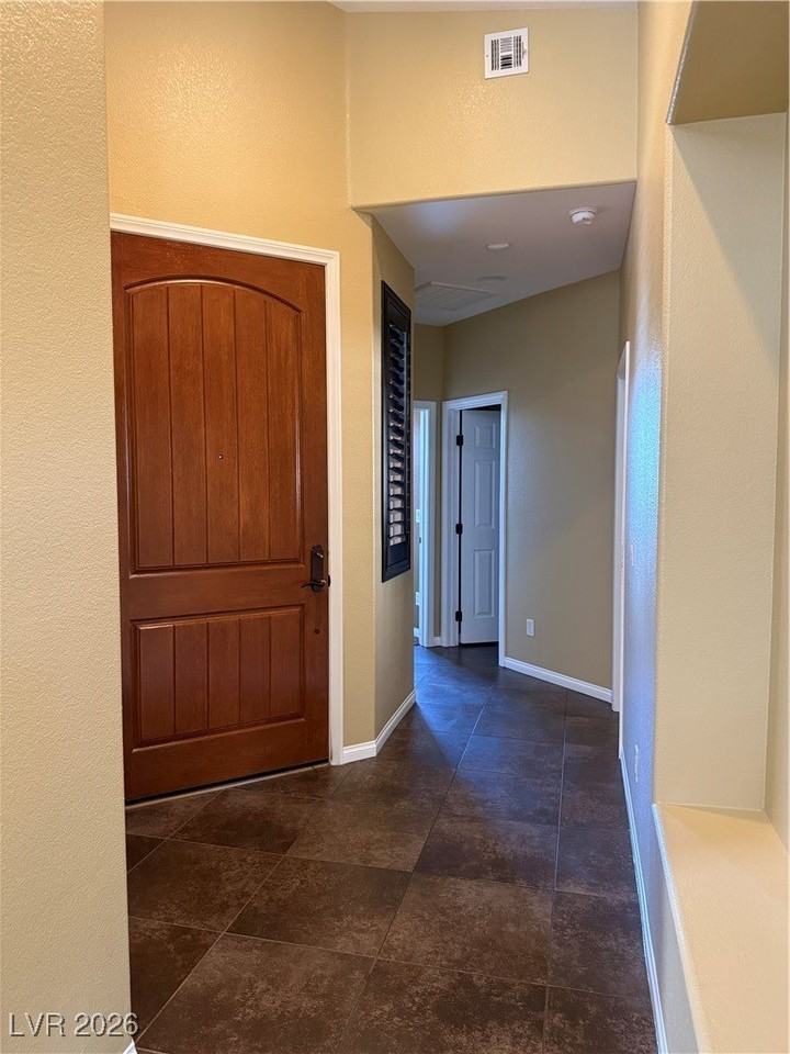 1026 Via Nandina Pl - Photo 4 of 50