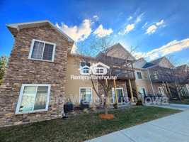 featured image of 2000 Meadow Ct #512