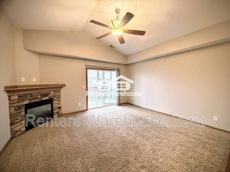 2000 Meadow Ct #512 - Photo 5 of 17