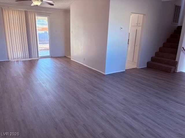 4655 Meredith Ave - Photo 2 of 15