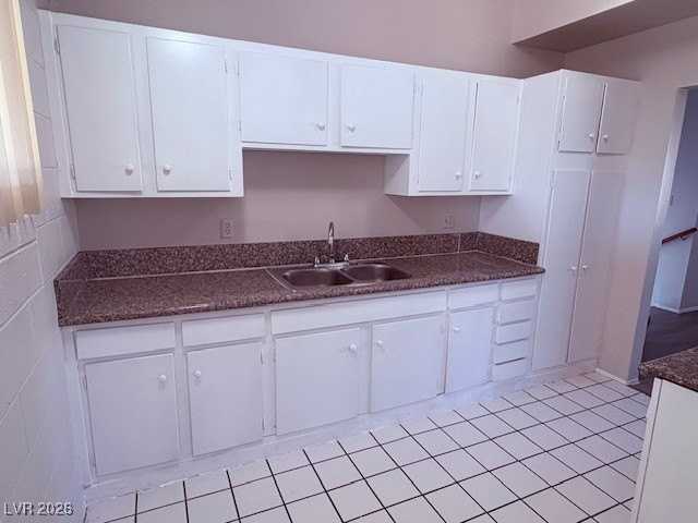 4655 Meredith Ave - Photo 6 of 15