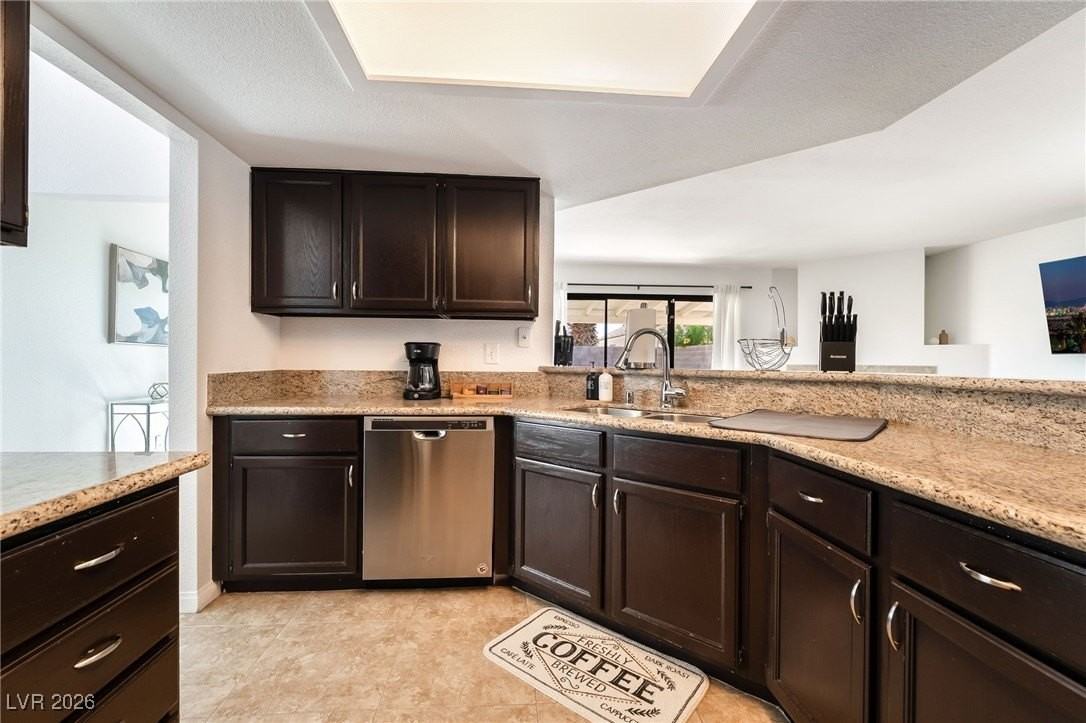 2717 Lovington Dr - Photo 7 of 23