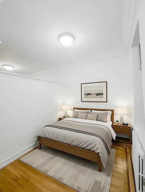 E 46th St #2A - Photo 3 of 4